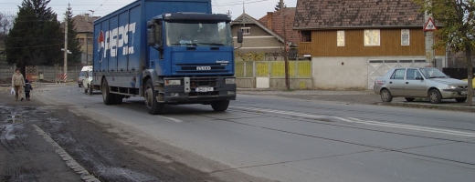 gropi in carosabil strada oasului